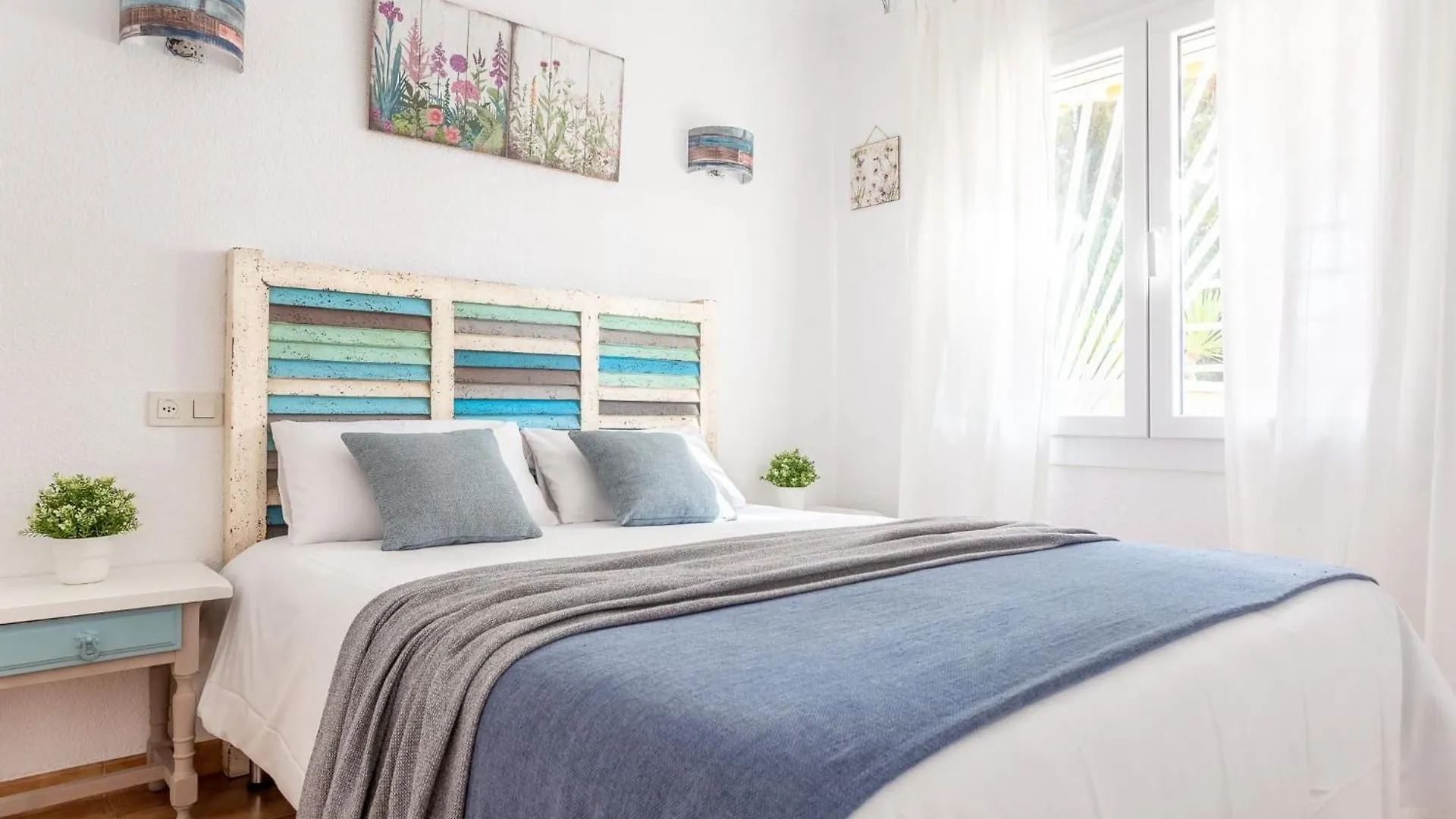 El Mar Apartment L'Escala Spain